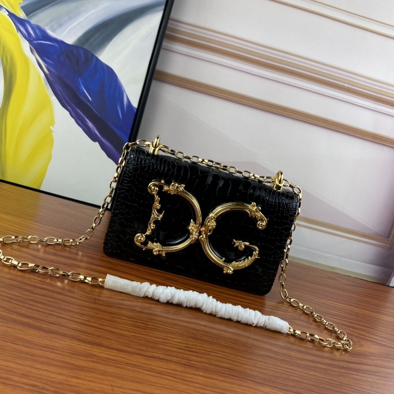 D&G Handbags 10